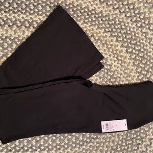 NWT Black Flair Leggings